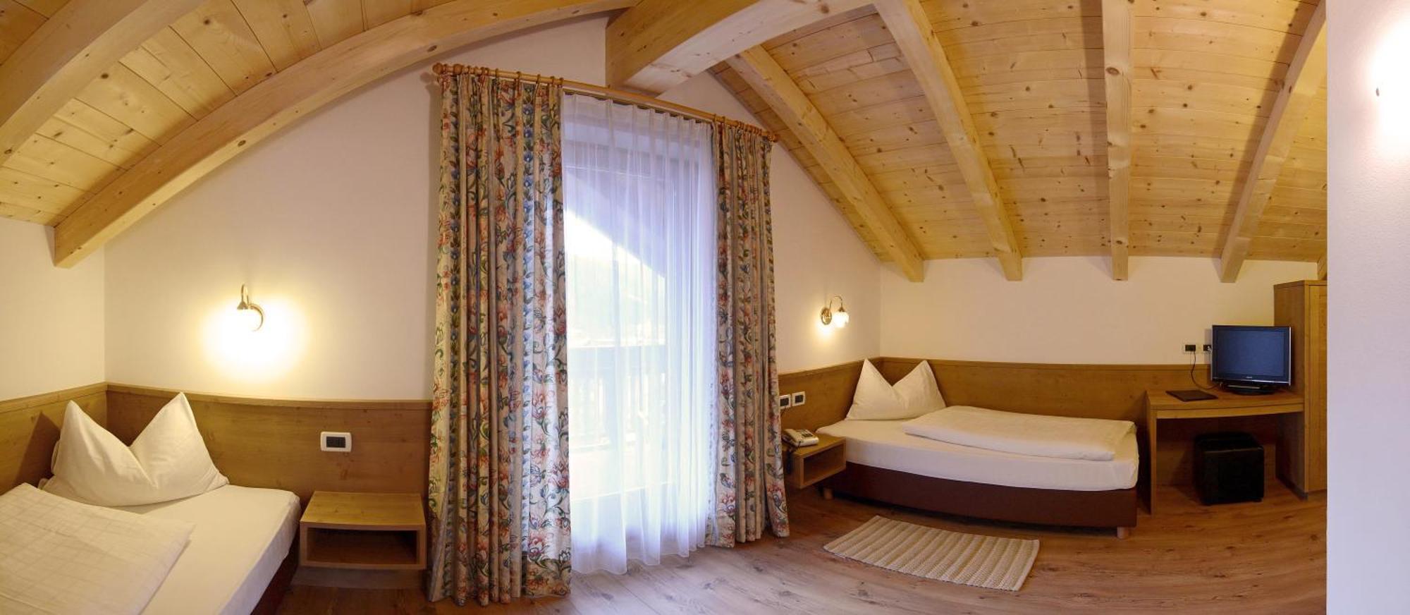 Residence Rautal B&B ***S San Vigilio Di Marebbe Bilik gambar