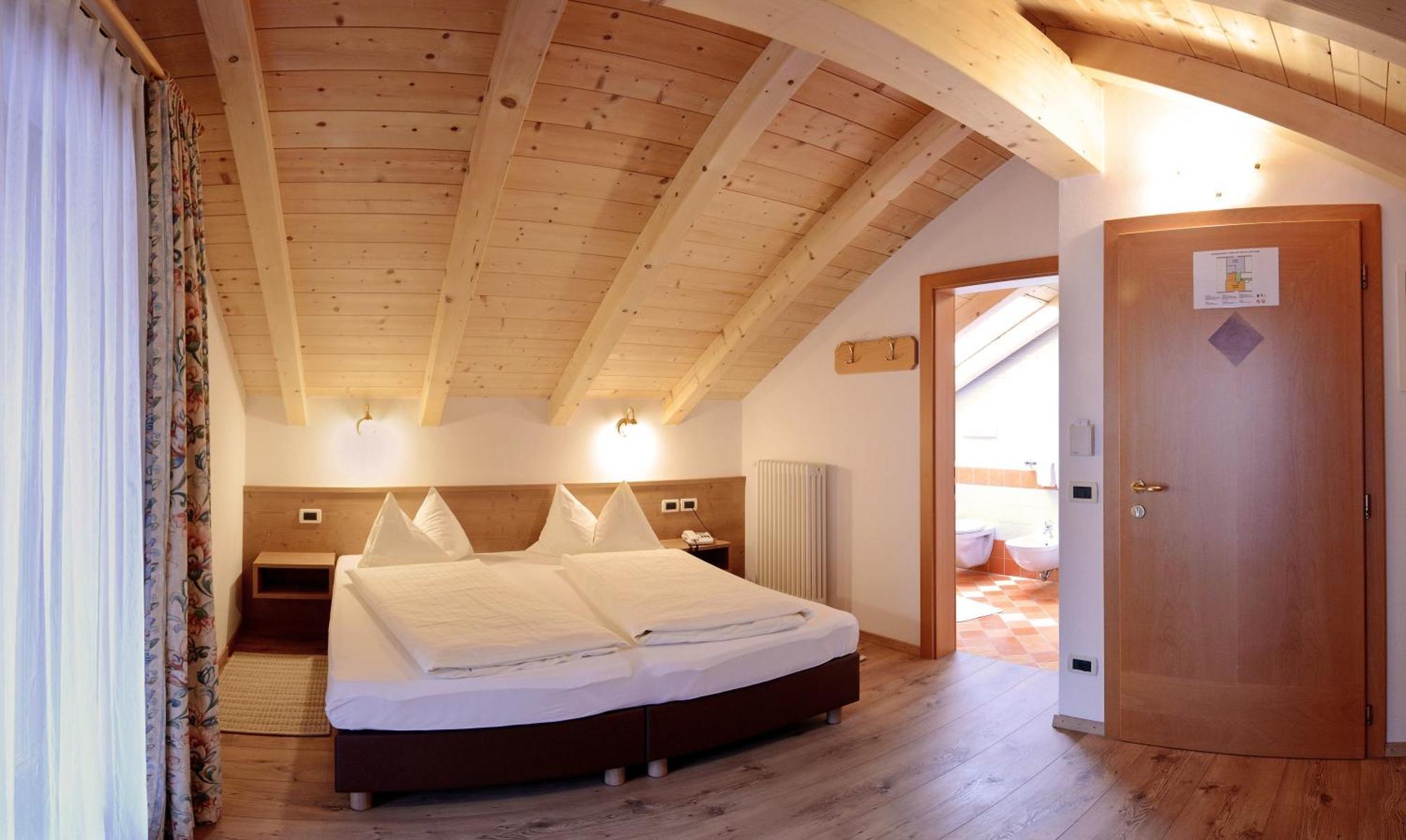 Residence Rautal B&B ***S San Vigilio Di Marebbe Bilik gambar
