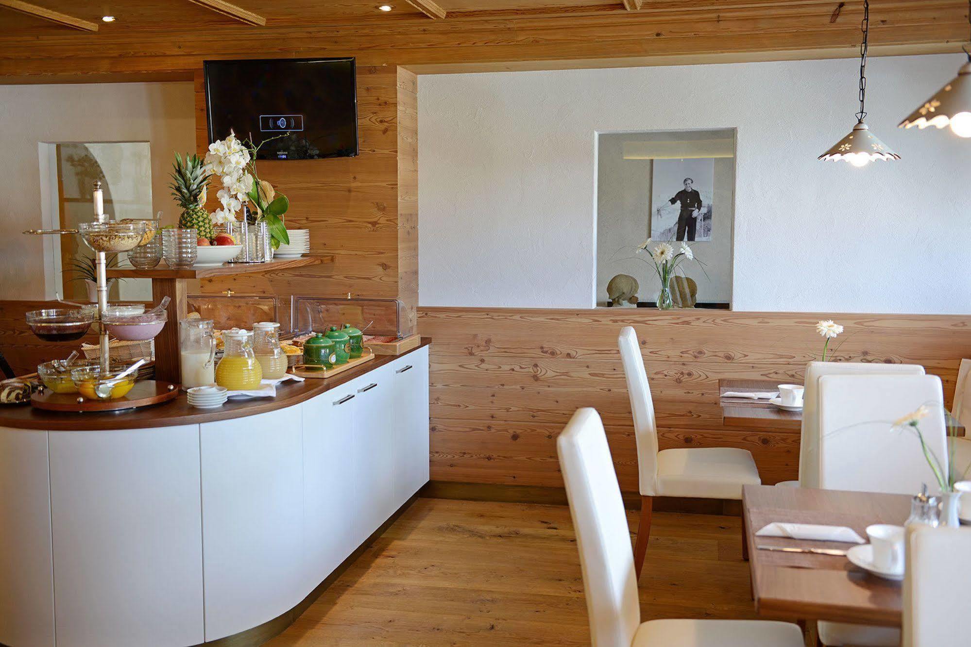 Residence Rautal B&B ***S San Vigilio Di Marebbe Luaran gambar