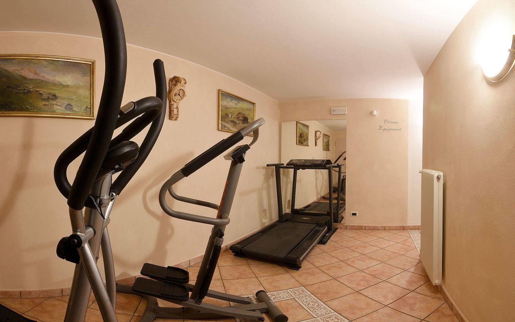Residence Rautal B&B ***S San Vigilio Di Marebbe Luaran gambar