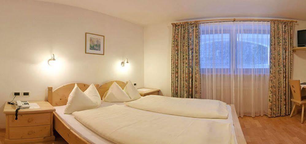 Residence Rautal B&B ***S San Vigilio Di Marebbe Luaran gambar
